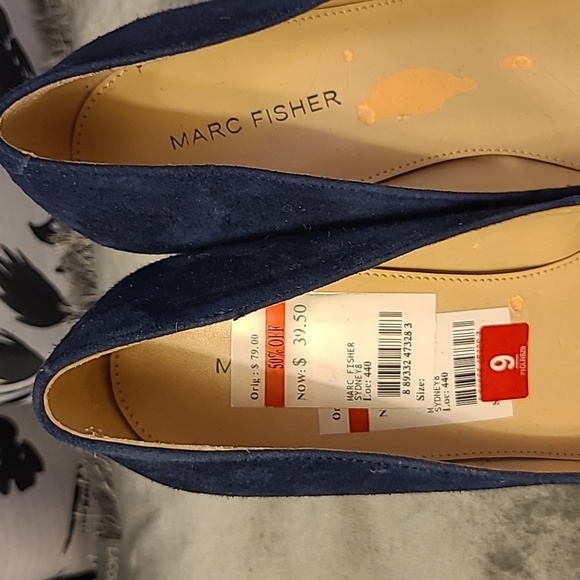 Marc Jacob's Blue Suede Heels Sz 9 - Picture 6 of 6